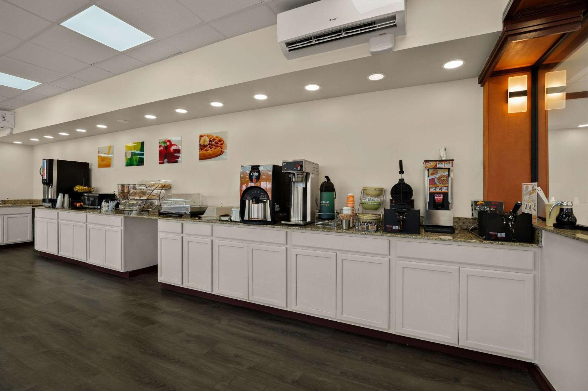 Econo Lodge Yemassee Zewnętrze zdjęcie